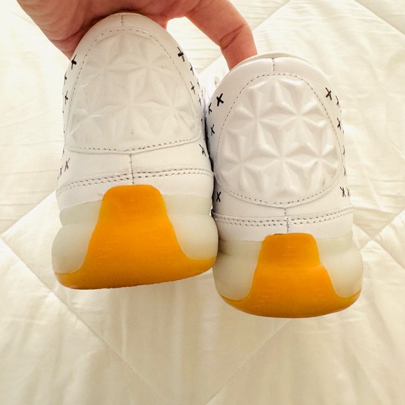 Nike Kobe X10 Mid EXT “White Gum” 🤍🤍🤍🤍 - Picture 4 of 7